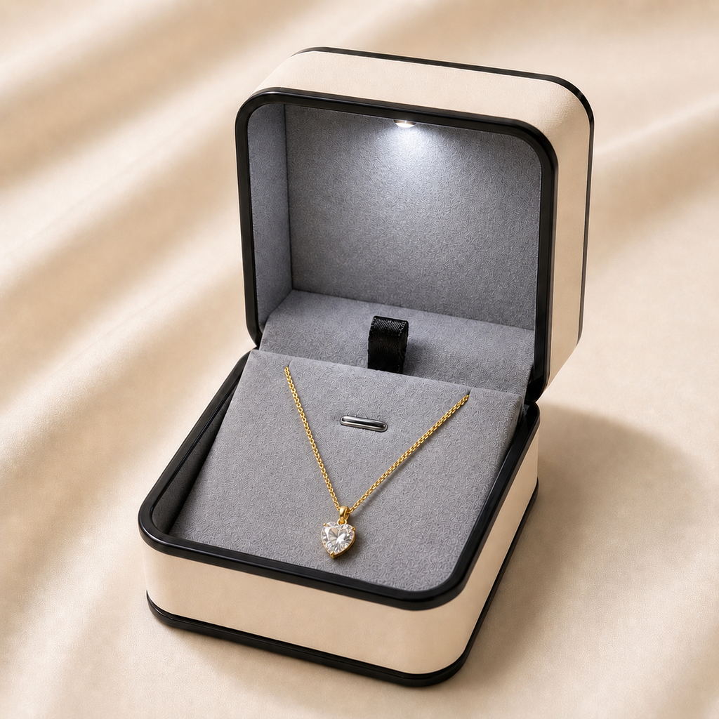 Collar de plata 925 bañada en oro 18k con piedra corazón certificada