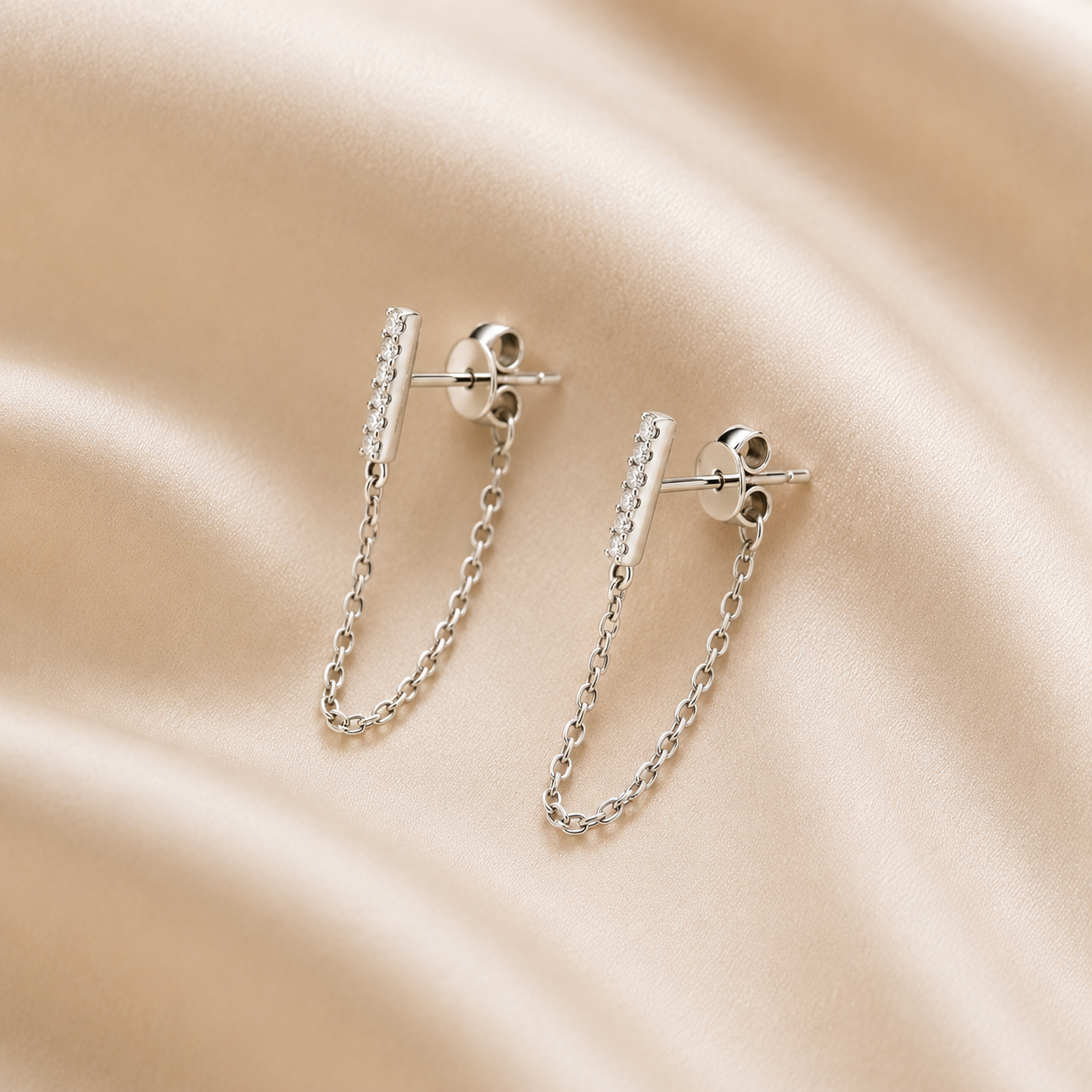 Aretes de plata 925 con cadena y moissanitas